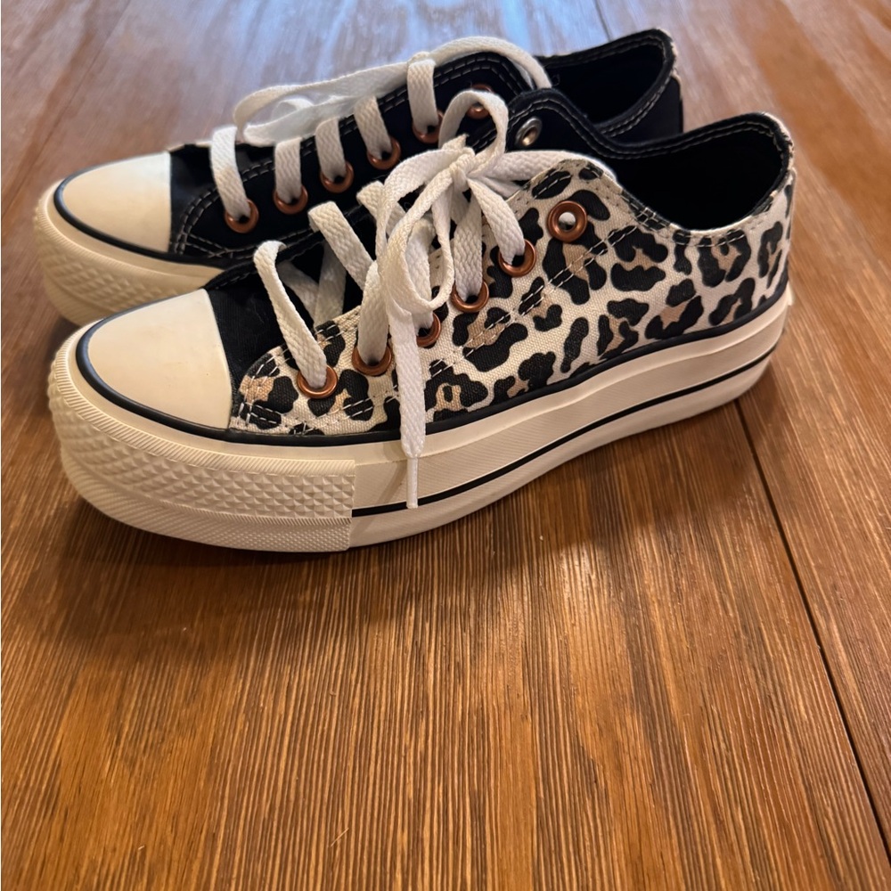 Converse custom made Black and White Animal Print Sneakers~ worn once